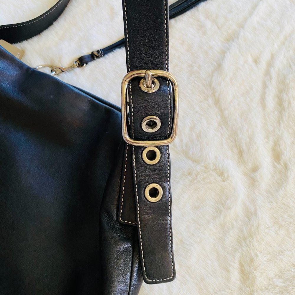 Coach black leather large crossbody purse - Picture 3 of 15